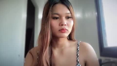yoursweetgirl_zia online show from 07-16-26, 07:14
