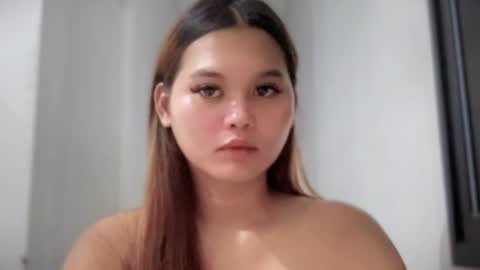 yoursweetgirl_zia online show from 07-20-26, 10:39