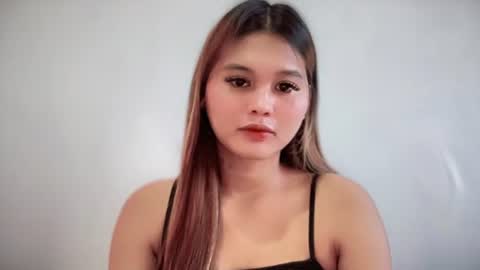 yoursweetgirl_zia online show from 07-25-26, 09:29