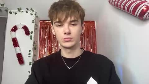 Snapshot of yoursweetyguy chatting on 01-12-26, 05:18 yoursweetyguy online show from 01-12-26, 05:18