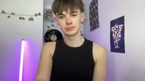 Snapshot of yoursweetyguy chatting on 03-31-26, 06:08 yoursweetyguy online show from 03-31-26, 06:08