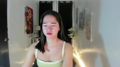 Snapshot of yourtinybunny chatting on 09-13-25, 01:27 yourtinybunny online show from 09-13-25, 01:27
