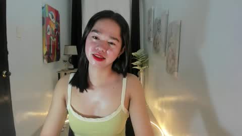 Snapshot of yourtinybunny chatting on 09-19-25, 03:45 yourtinybunny online show from 09-19-25, 03:45