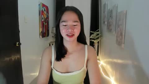 Snapshot of yourtinybunny chatting on 10-17-25, 09:12 yourtinybunny online show from 10-17-25, 09:12