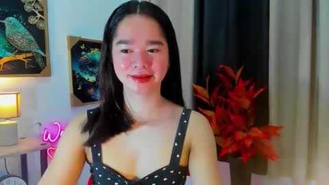 Snapshot of yourtinybunny chatting on 11-08-25, 10:26 yourtinybunny online show from 11-08-25, 10:26