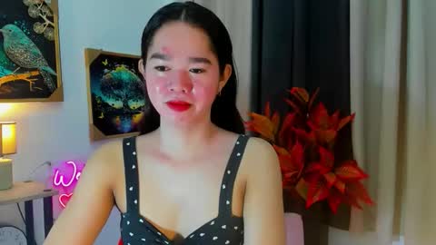 Snapshot of yourtinybunny chatting on 11-13-25, 10:14 yourtinybunny online show from 11-13-25, 10:14