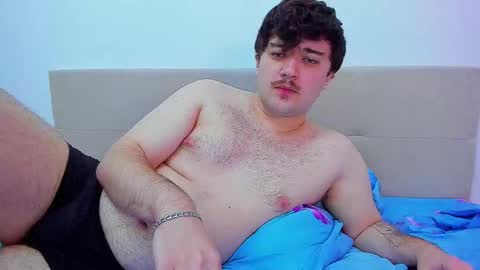 Snapshot of yourtotoro chatting on 12-08-24, 12:08 Mike online show from 12-08-24, 12:08