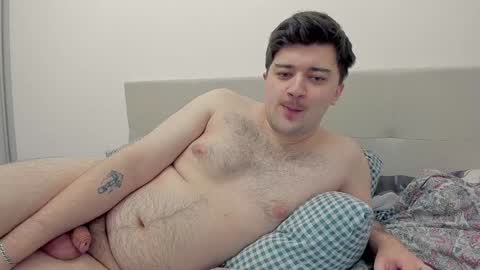 Snapshot of yourtotoro chatting on 02-04-25, 11:05 Mike online show from 02-04-25, 11:05