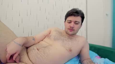 Snapshot of yourtotoro chatting on 03-12-25, 07:35 Mike online show from 03-12-25, 07:35