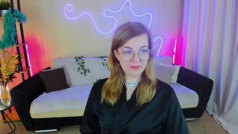 Alice online show from 10-10-25, 12:15