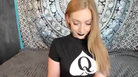 YourVenus00 -Follow my OF online show from 06-13-26, 11:41