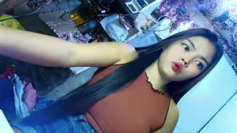 Snapshot of yourwife_material chatting on 03-18-26, 02:04 angela online show from 03-18-26, 02:04