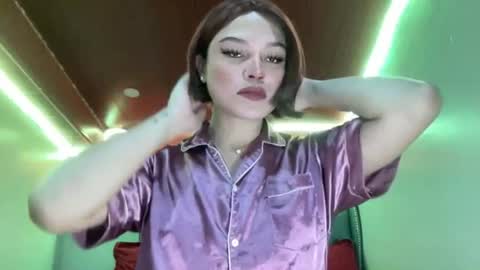 ANDREA online show from 06-17-26, 02:25