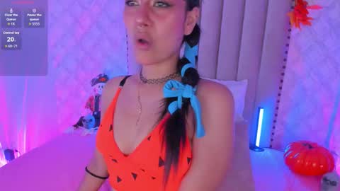 Snapshot of yourwishisme_val chatting on 10-22-25, 03:51 Val online show from 10-22-25, 03:51