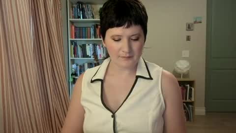 Rose Noire online show from 07-17-26, 06:46