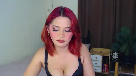 Snapshot of youungsextdeity chatting on 09-28-25, 10:31 cathy online show from 09-28-25, 10:31
