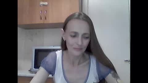 Snapshot of youur_light chatting on 05-23-26, 05:39 Youur light online show from 05-23-26, 05:39