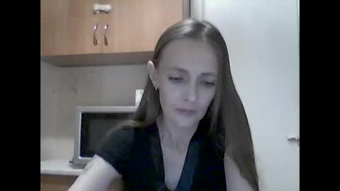 Snapshot of youur_light chatting on 05-28-26, 05:32 Youur light online show from 05-28-26, 05:32