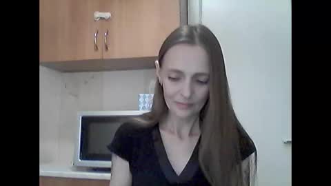 Snapshot of youur_light chatting on 06-02-26, 05:48 Youur light online show from 06-02-26, 05:48