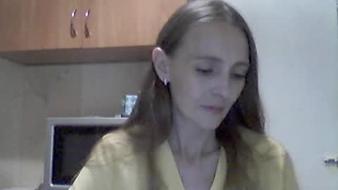Snapshot of youur_light chatting on 06-17-26, 06:09 Youur light online show from 06-17-26, 06:09