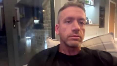 Snapshot of youwantus69 chatting on 09-15-25, 05:18 You want us 69 online show from 09-15-25, 05:18