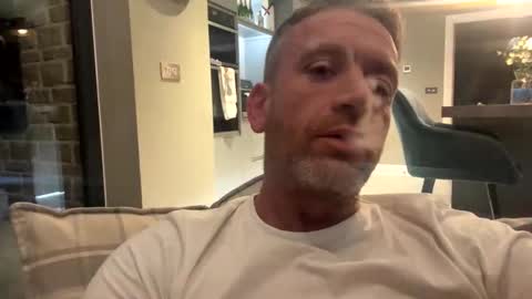 Snapshot of youwantus69 chatting on 09-19-25, 04:36 You want us 69 online show from 09-19-25, 04:36