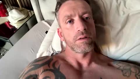 Snapshot of youwantus69 chatting on 03-28-26, 06:24 You want us 69 online show from 03-28-26, 06:24