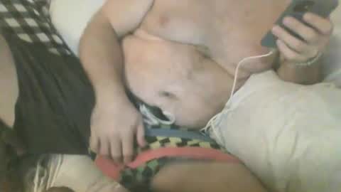 Snapshot of yoyozee chatting on 12-30-24, 09:05 Yoyozee online show from 12-30-24, 09:05