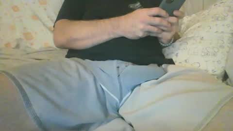 Snapshot of yoyozee chatting on 02-04-25, 07:18 Yoyozee online show from 02-04-25, 07:18