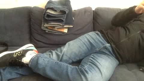 yque online show from 03-12-25, 09:35