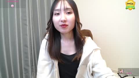 Snapshot of yui_x chatting on 01-13-25, 10:25 yui_x online show from 01-13-25, 10:25