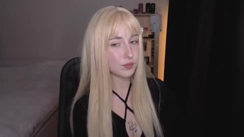 Misa online show from 09-13-25, 02:17