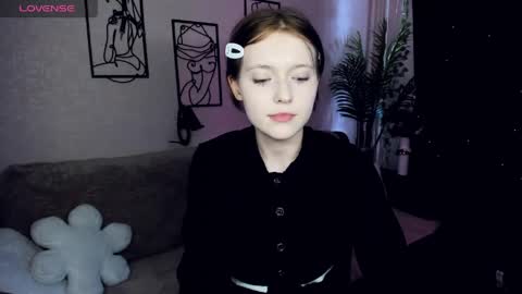 YukiShine online show from 05-20-26, 09:59