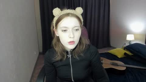 Snapshot of yukishine chatting on 06-24-26, 12:53 YukiShine online show from 06-24-26, 12:53