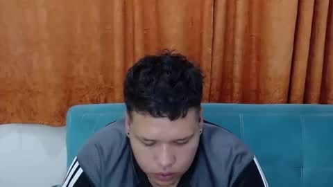 yul and val couple online show from 11-22-25, 03:38