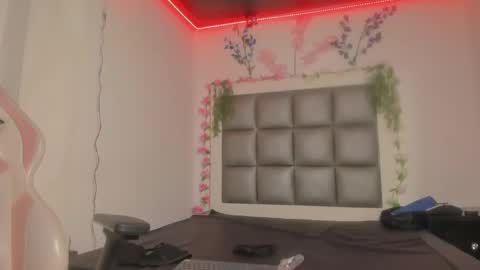 yuli_manson online show from 04-20-26, 07:48