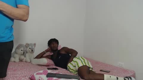 Snapshot of yulian_23 chatting on 02-22-25, 03:01 Ivan online show from 02-22-25, 03:01