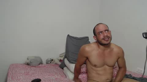 Snapshot of yulian_23 chatting on 02-22-25, 06:06 Ivan online show from 02-22-25, 06:06