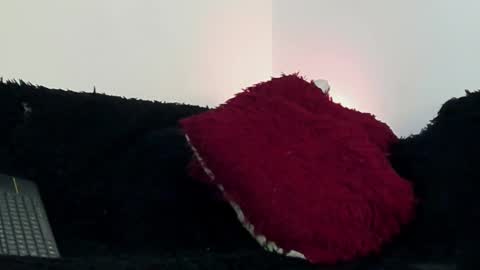 yulian 2811 online show from 02-12-25, 10:14