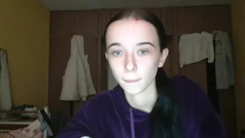 Yuliia online show from 10-28-25, 12:09