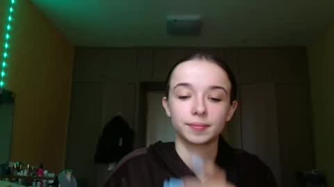 Yuliia online show from 04-10-26, 10:09