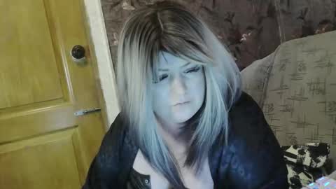 yuliiared online show from 05-07-26, 08:25