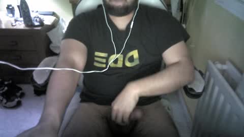 Snapshot of yulius_7 chatting on 12-24-24, 02:10 yulius_7 online show from 12-24-24, 02:10