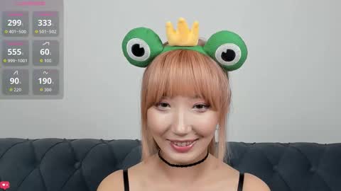 yume_ko online show from 09-09-25, 07:57