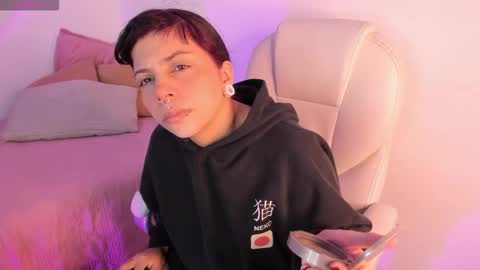 YUMEKO  online show from 11-17-25, 12:33