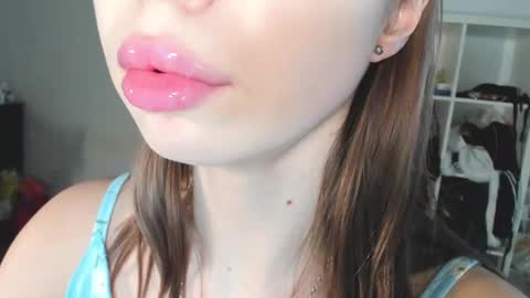 Snapshot of yumm__ chatting on 02-18-25, 10:16 Im away next stream September 10 at 1400 Moscow time online show from 02-18-25, 10:16