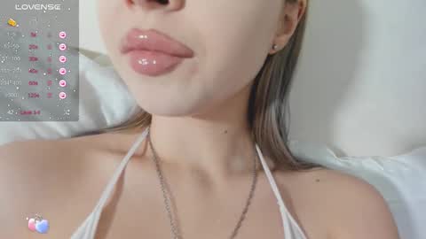 Snapshot of yumm__ chatting on 09-24-25, 07:01 Im away next stream September 10 at 1400 Moscow time online show from 09-24-25, 07:01