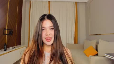 Yummy online show from 10-10-25, 02:38