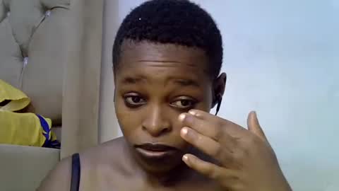 yummy_boobs01 online show from 04-25-26, 11:24