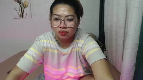 Snapshot of yummy_chesca chatting on 12-27-24, 11:42 yummy chesca online show from 12-27-24, 11:42